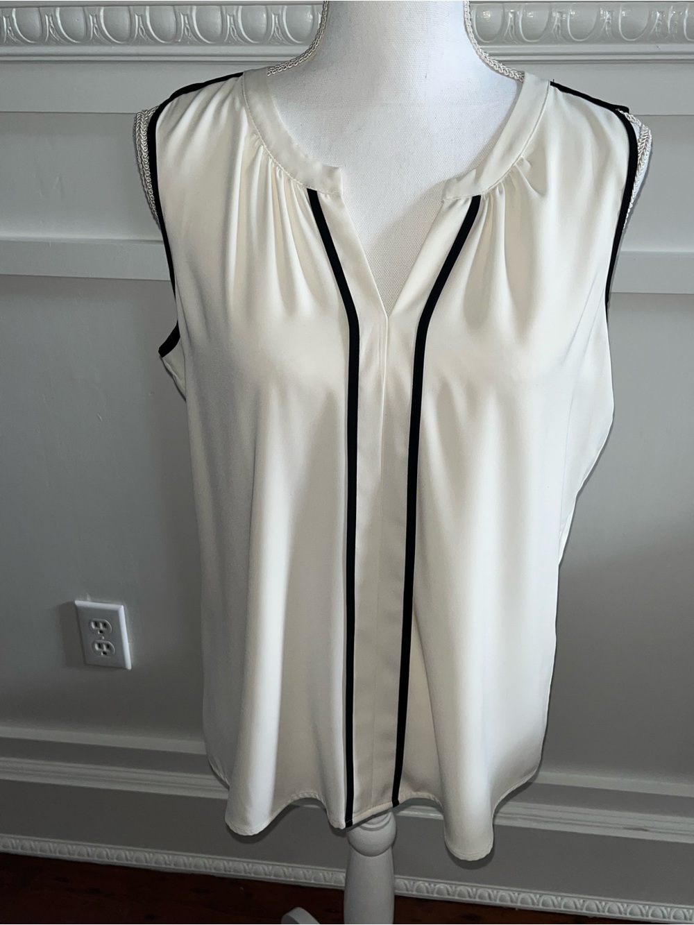 Calvin Klein Ivory Sleeveless Blouse with Black Trim